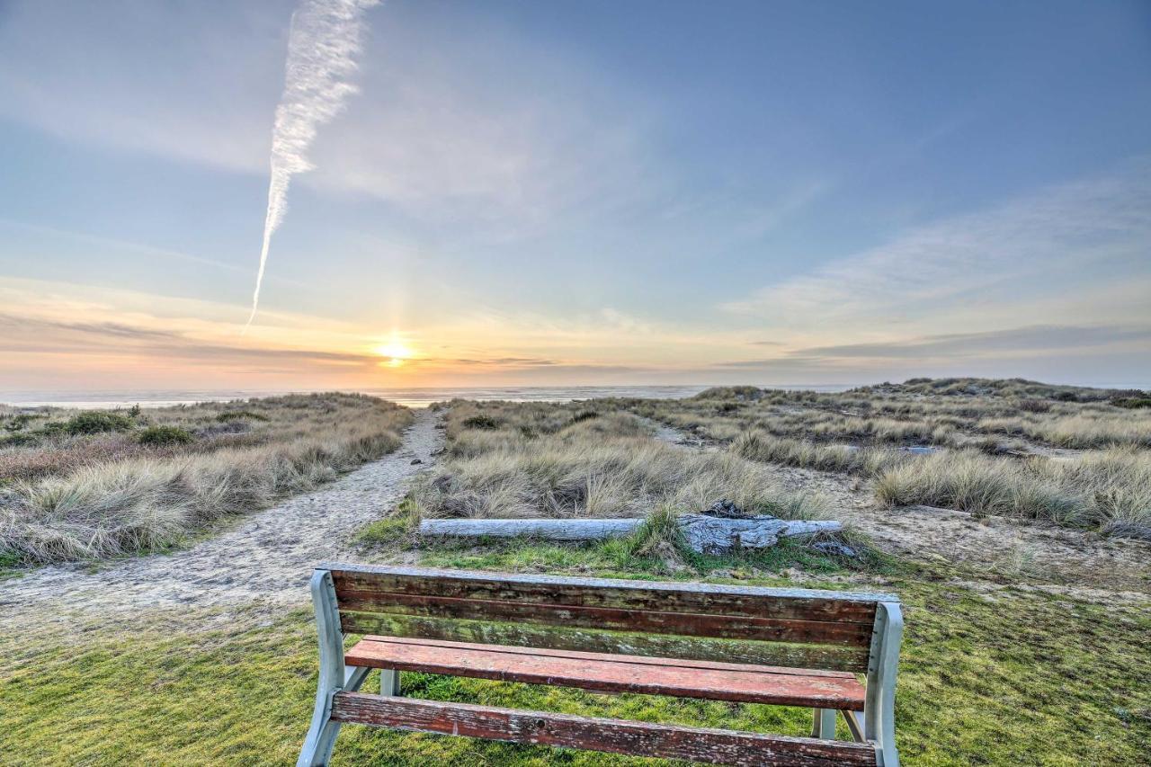 Sanderling Sea Cottages, Unit 9 With Ocean Views! Waldport Exterior photo